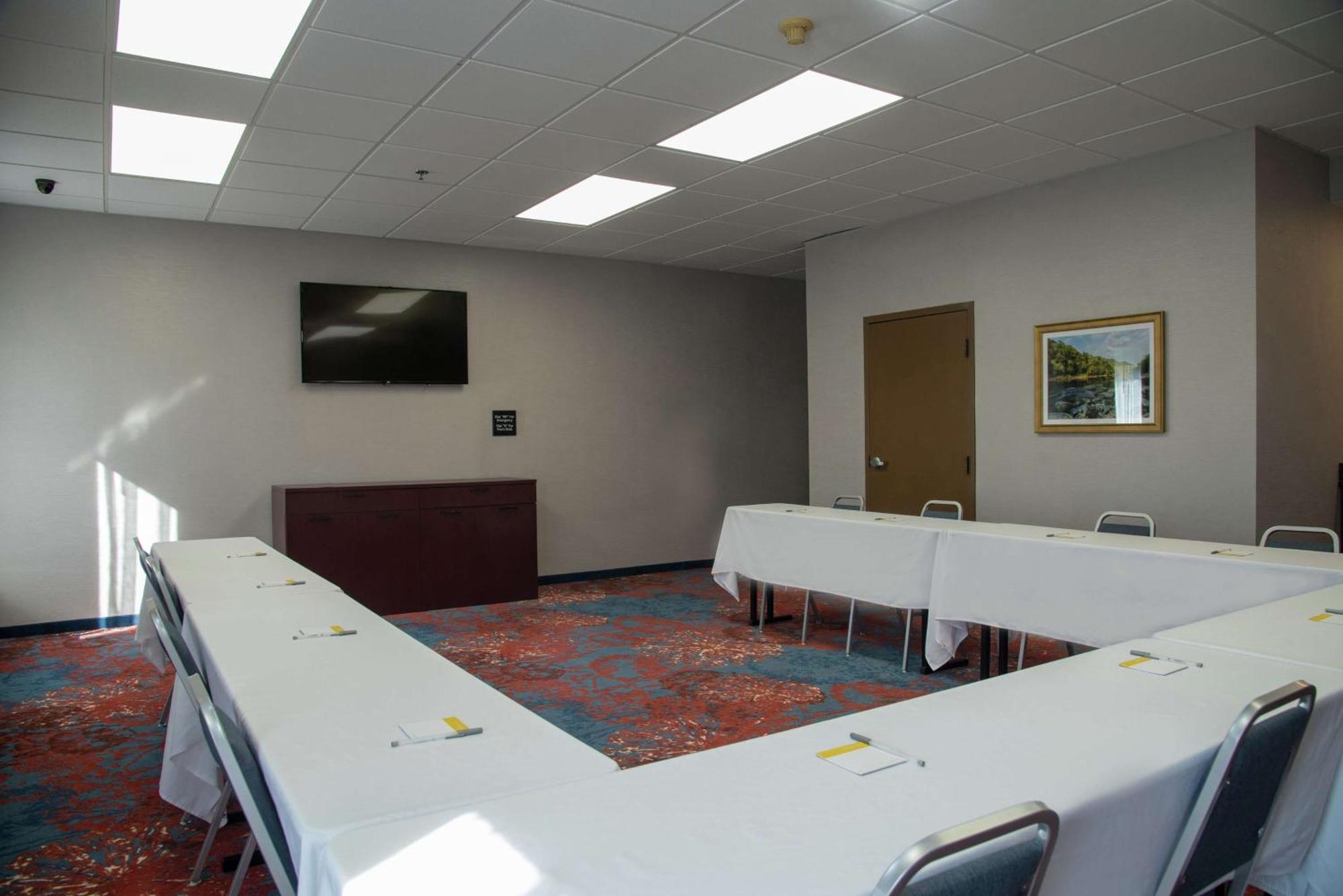 Hampton Inn Summersville Luaran gambar